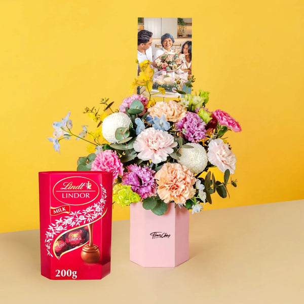 flowerchimp-bundle-south-hex-box-lindor-200g-bundle-2500x2500-01
