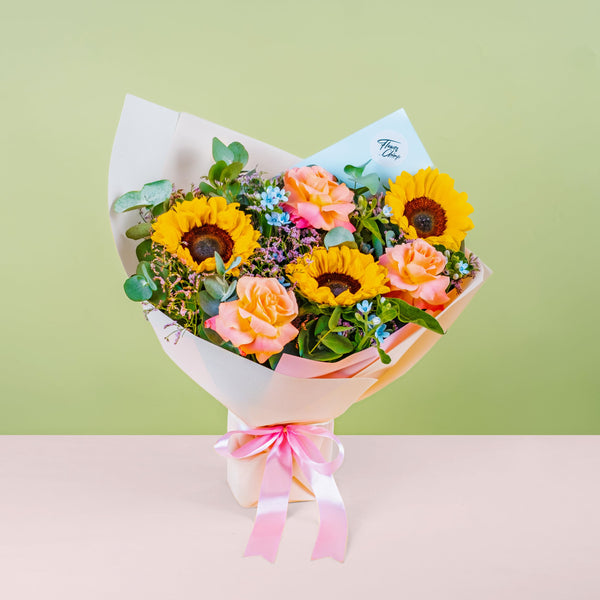 Happy Days Sunflower Bouquet